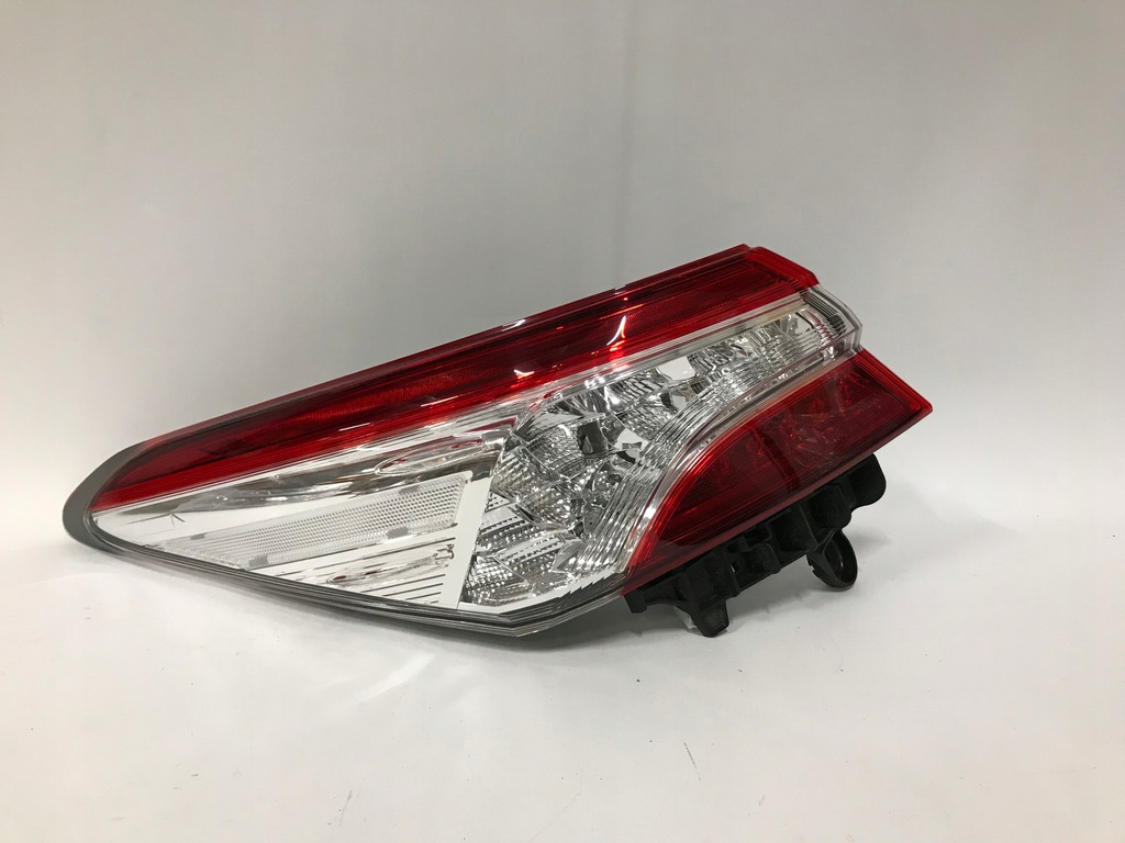фото №1, Toyota camry ix 18- sedan лампа задня ліва світла full led europa