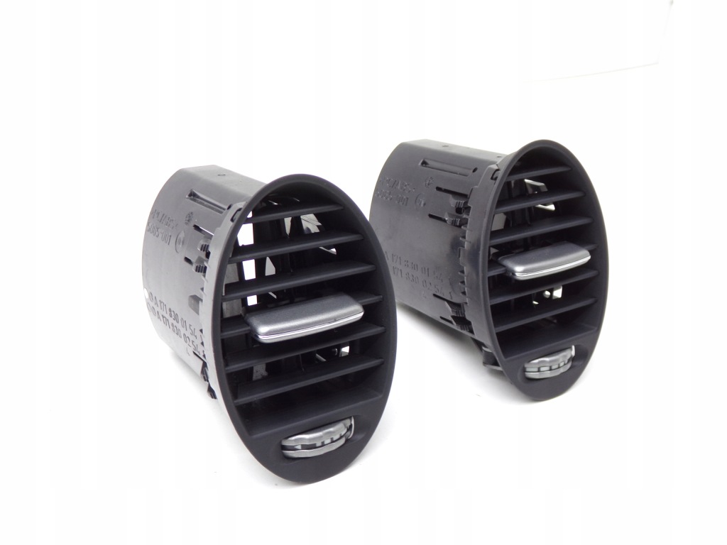 фото №1, Решётка боковая левая правая обдув консоли mercedes slk r171 1718300154