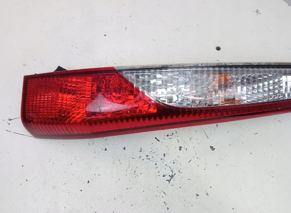 фото №10, Лампа права задня mitsubishi lancer