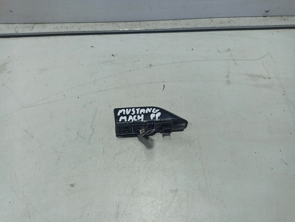 фото №1, Ford mustang mach-e ручка зовнішня правий перед lj8b-r22404-af
