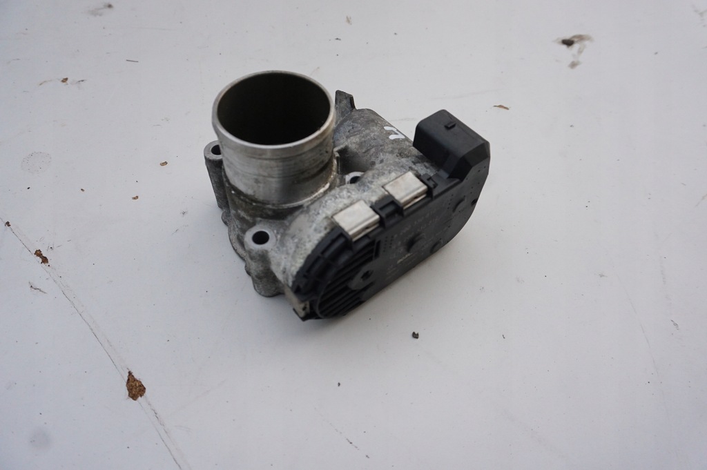 фото №1, Дросельна заслінка 8200330810-e renault espace 4 iv 2.0 dci