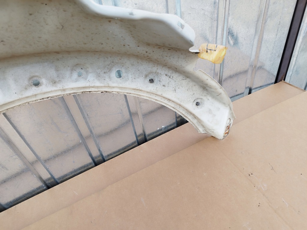 Крило ліве перед mini cooper r56 рестайлінг  850/0 pepper white 2010-2013 Оригінал