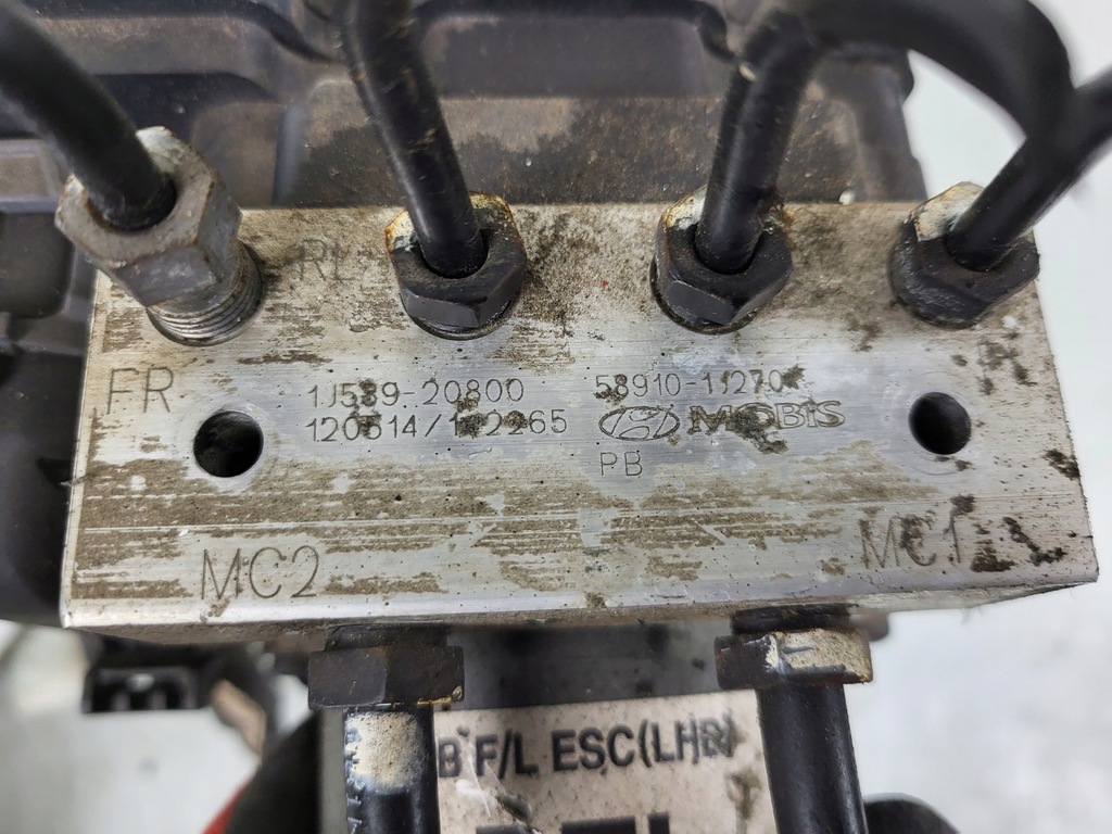 фото №9, Hyundai i20 lift 12r насос abs europa