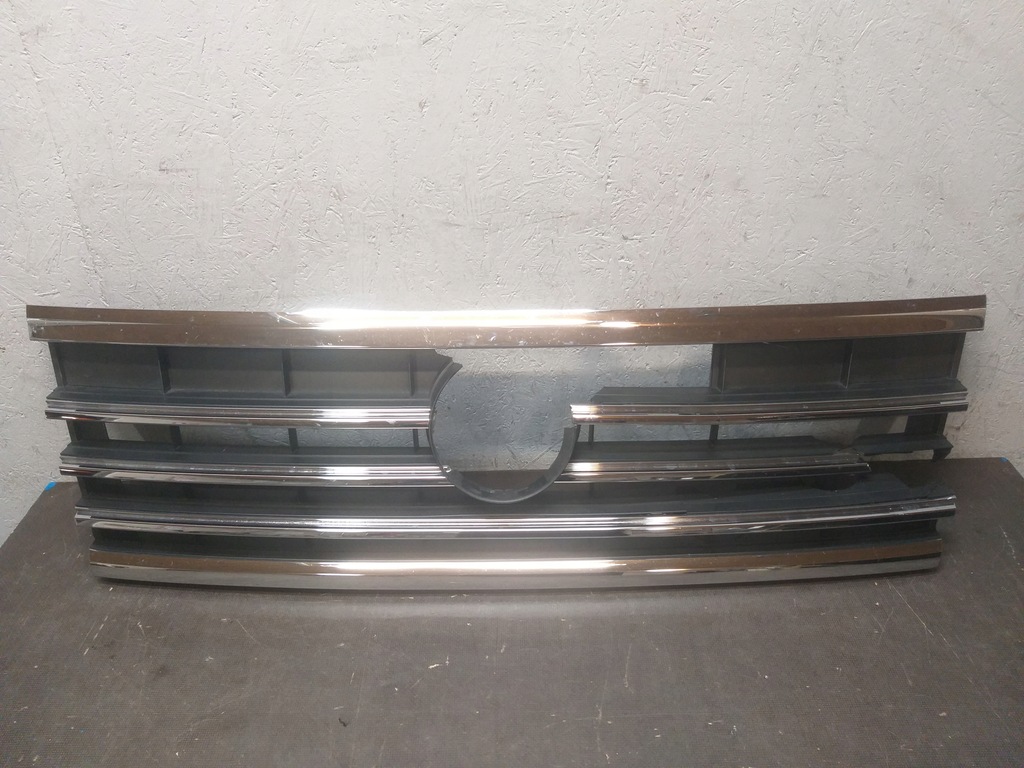 фото №1, Решётка радиатора решётка радиатора vw touareg 760 хром 760853793