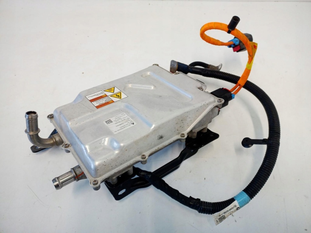 Купити Регулятор напруги конвертер tesla s рестайлінг  1028665-00-d