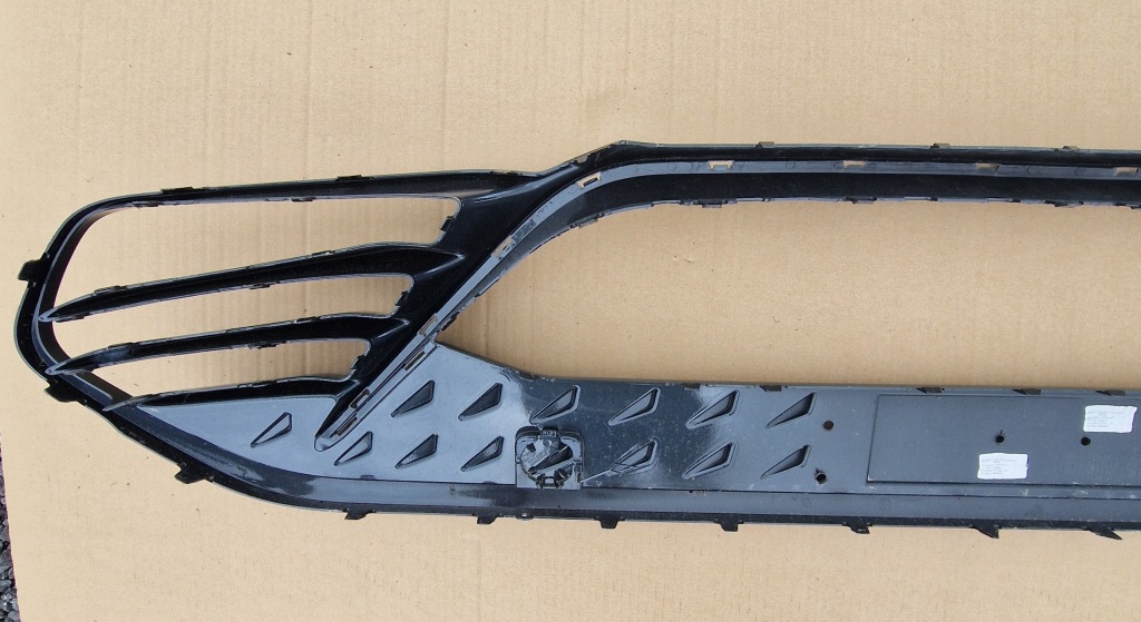 Спойлер решётка бампера перед seat cupra born 21- оригинал Киев