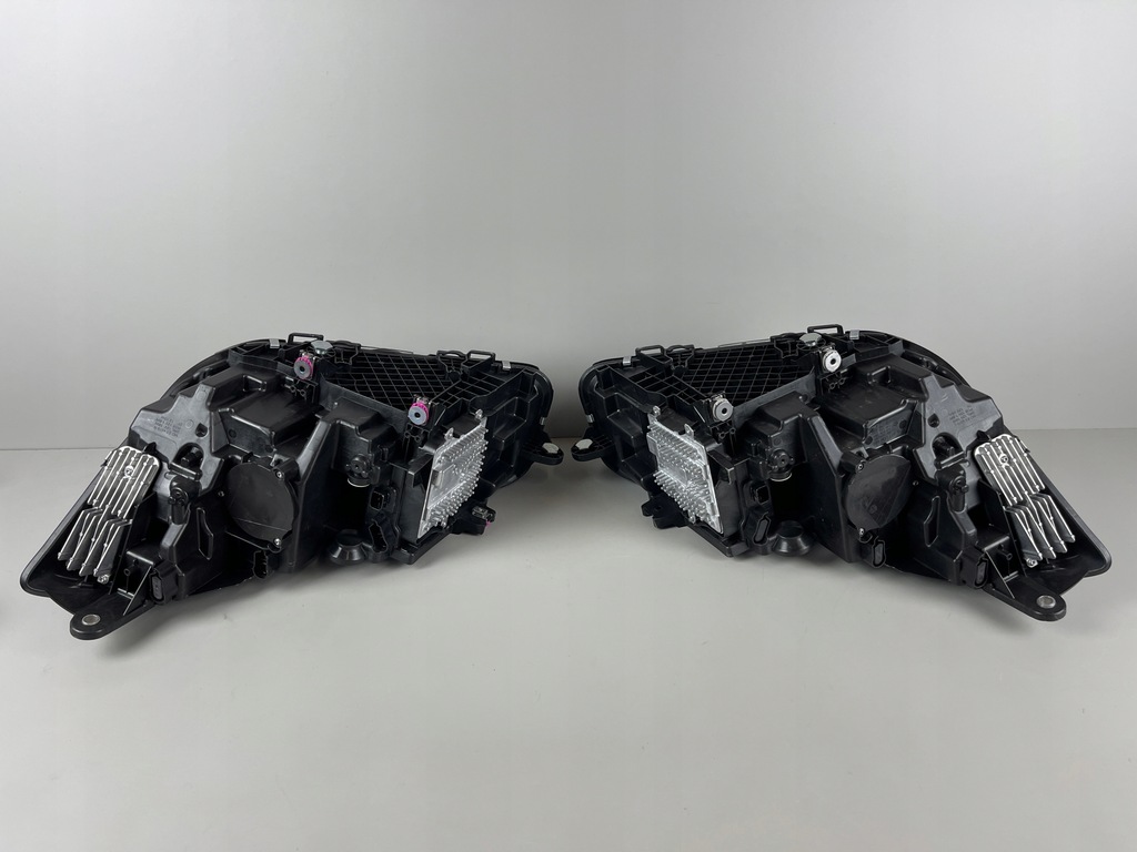 фото №9, Bmw z4 g29 лампа левая правая перед full led europa 9481258 948157