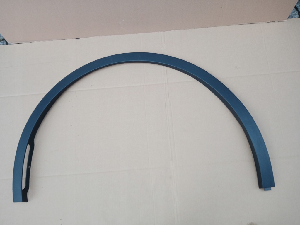 фото №1, Tesla y левая молдинг крыла перед