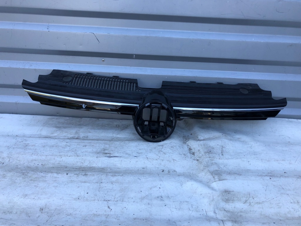 фото №1, Vw golf viii sportsvan решётка радиатора решётка радиатора 5h0853655