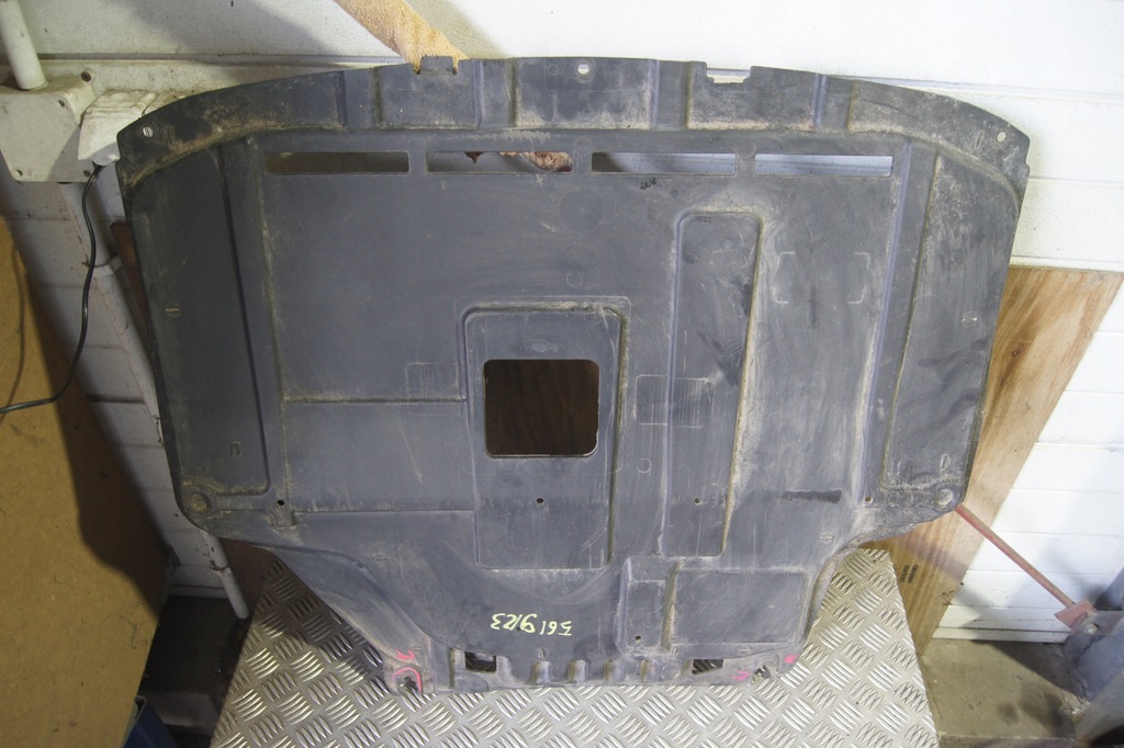 фото №9, Защита pod двигатель fiesta mk7 8a616m001a