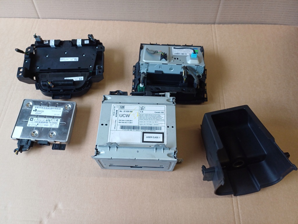 Набір мультимедійний opel astra j nr. 22830698 Оригінал