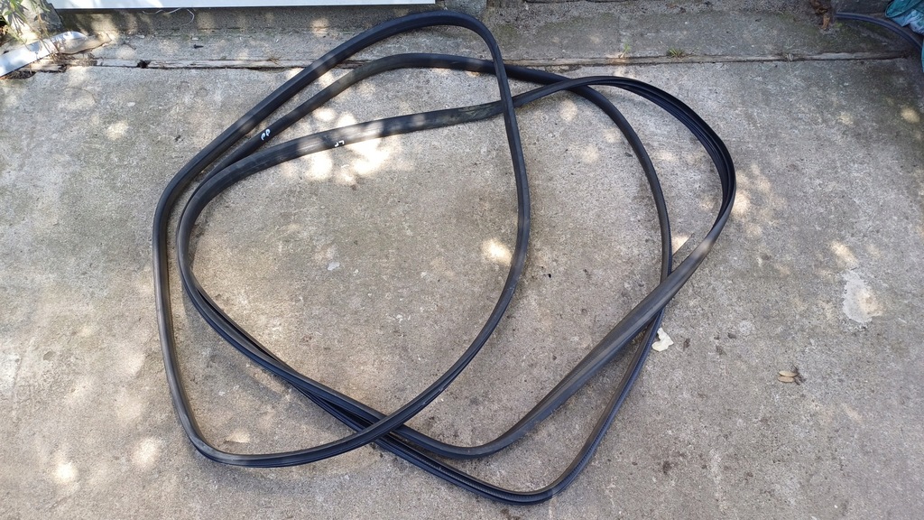 фото №1, Renault arkana прокладка двері правий перед