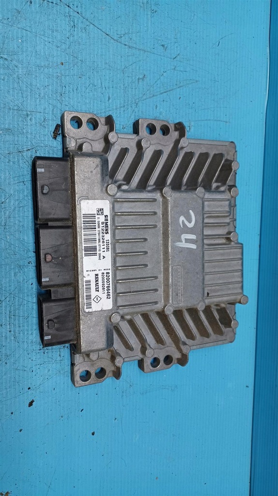 фото №1, Renault scenic ii 1.5 dci s122326111a бортовой компьютер