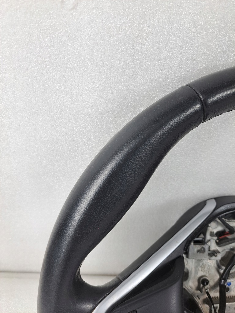 фото №10, Bmw 2 f46 gran tourer f45 воздуховод кожаный