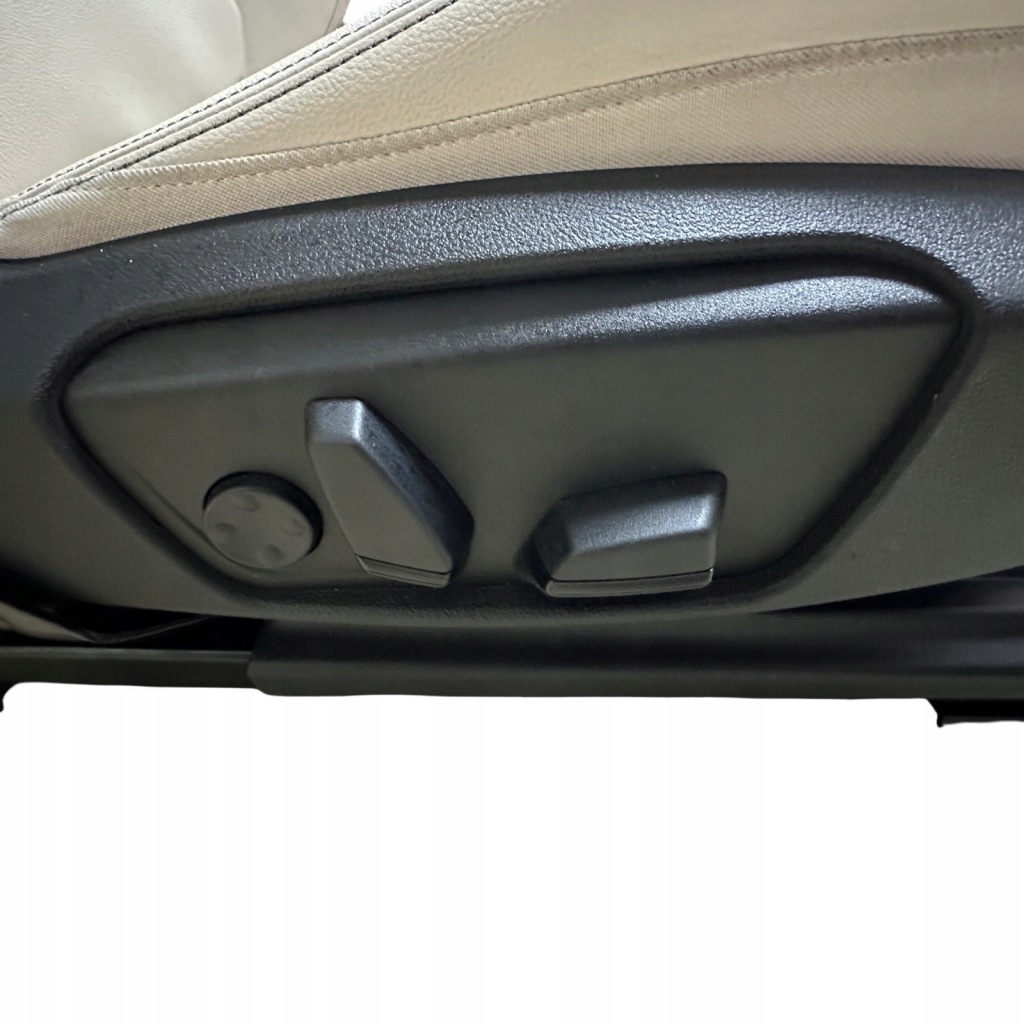 фото №8, Обивка сиденья с подогревом bmw z4 g29 кожа vernasca контактная группа замка зажигания słoniowa