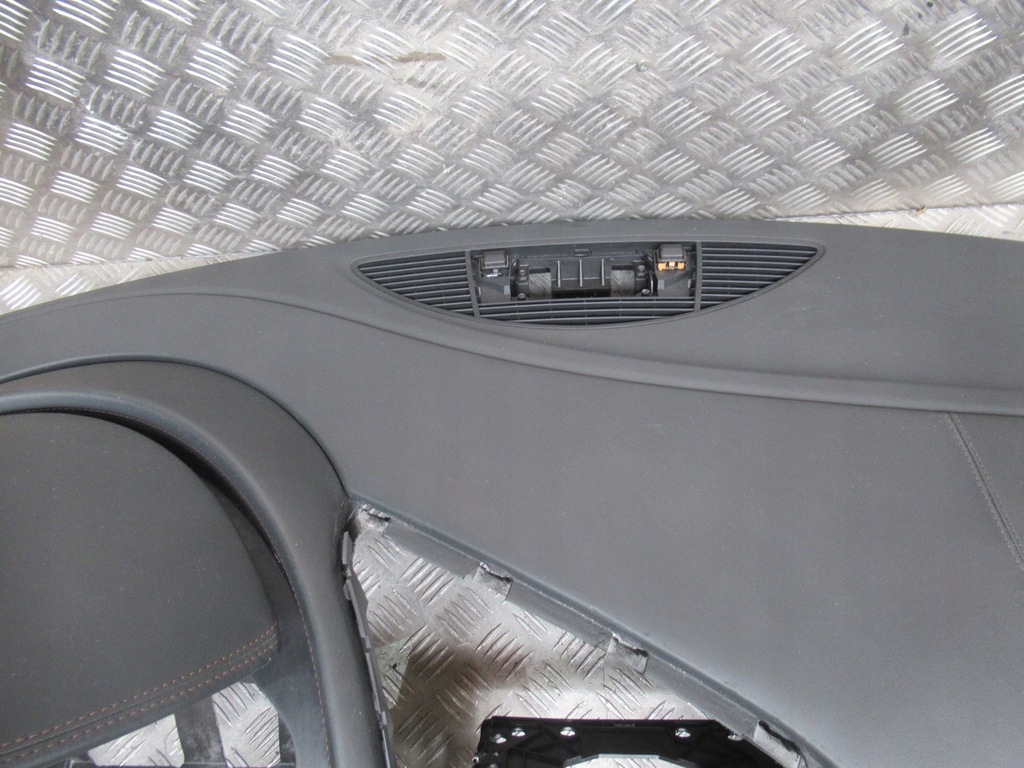 фото №14, Audi r8 панель приладів консоль подушка безпеки подушки безпеки ремені orginal