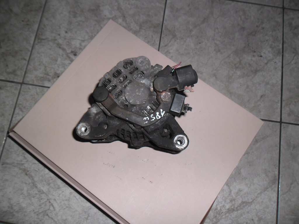 Купити Генератор citroen peugeot 9638275880 1.4 8v mitsubishi