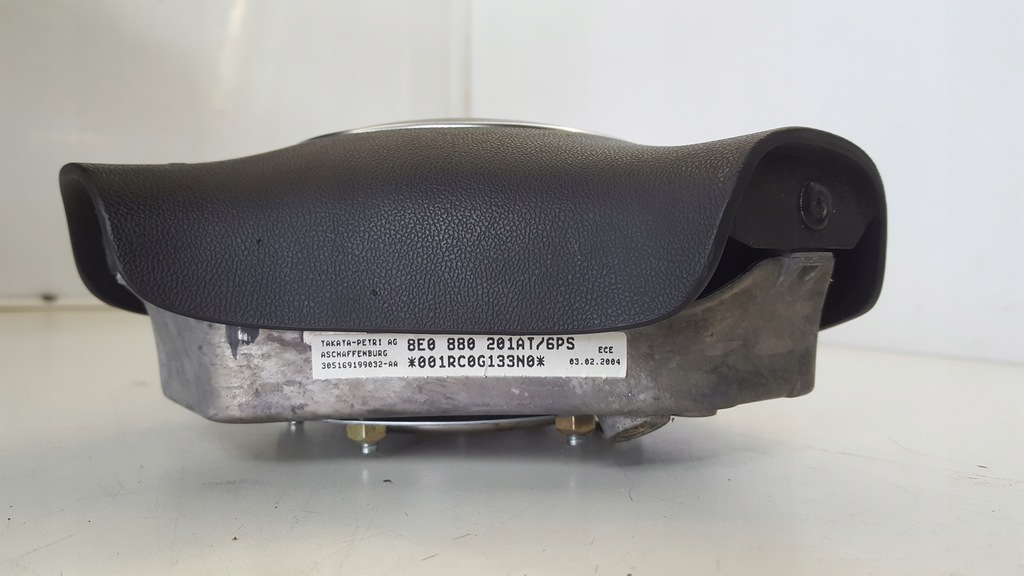 фото №14, Приборная панель консоль подушки безопасности ремни датчик kpl audi a3 8p