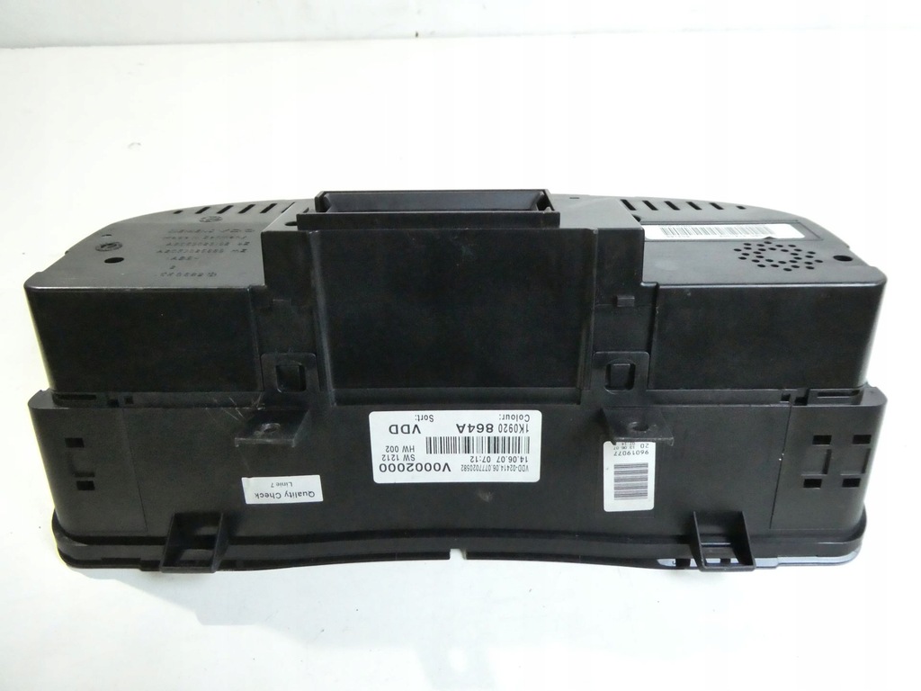 фото №5, Лічильник прилади vw golf v 1k0920864a