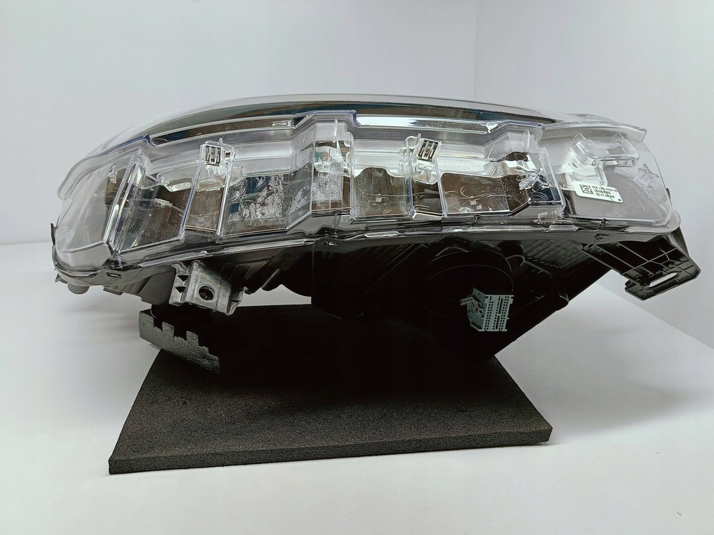 фото №9, Ford mustang mach-e 20- лампа правая перед full led high eu lj8b13e014eg