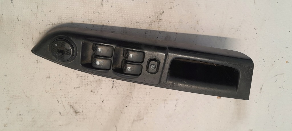 фото №1, Hyundai getz панель вікон кнопки 935701c110