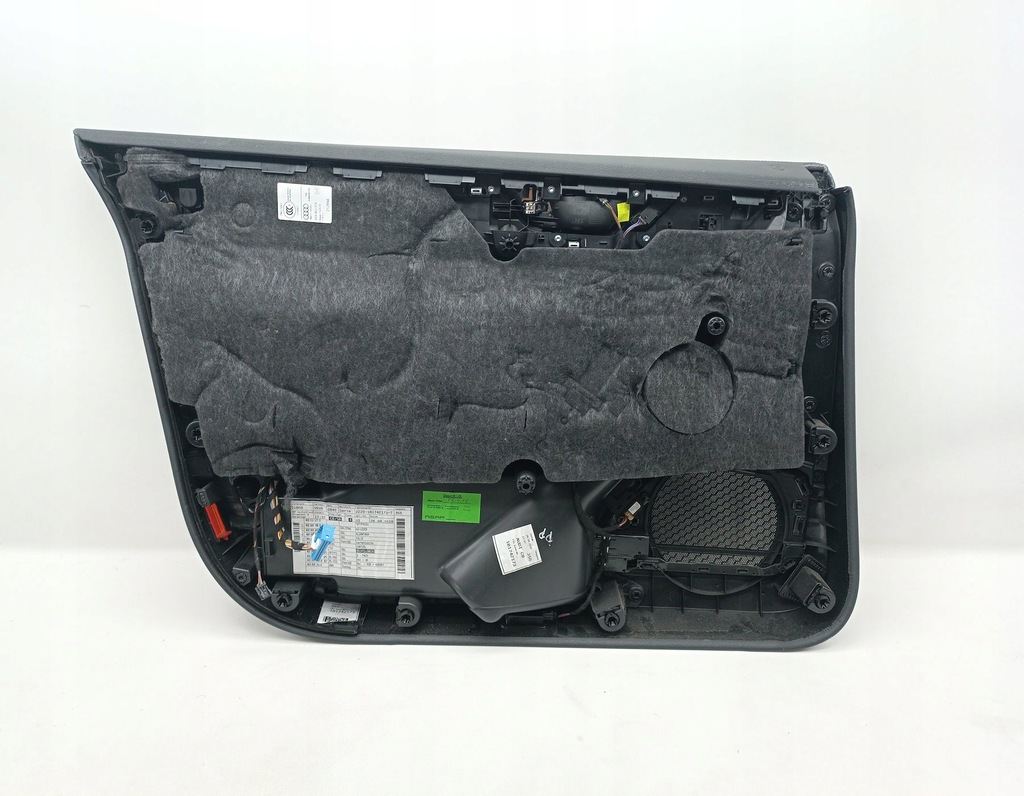 фото №8, Обивка обшивка дверь правый передний перед подсвечиваемый audi a7 c8 4k