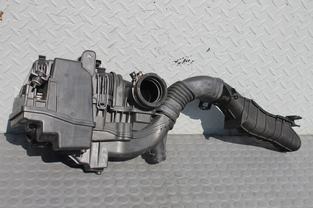 фото №1, Корпус фильтра воздухозаборник воздуха honda hr-v ii 1.5 i-vtec 15-21