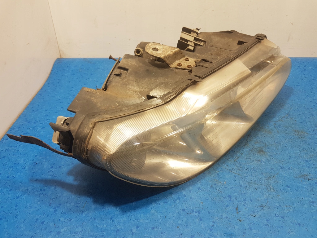 фото №2, Peugeot 406 coupe фара правый