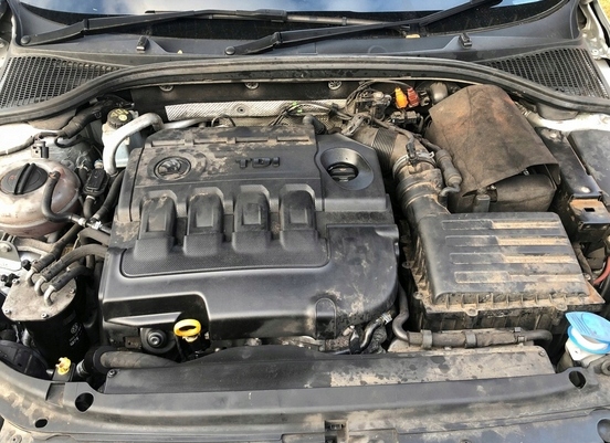 Купити Двигун vw golf audi a3 2.0 tdi ckf безкоштовно монтаж