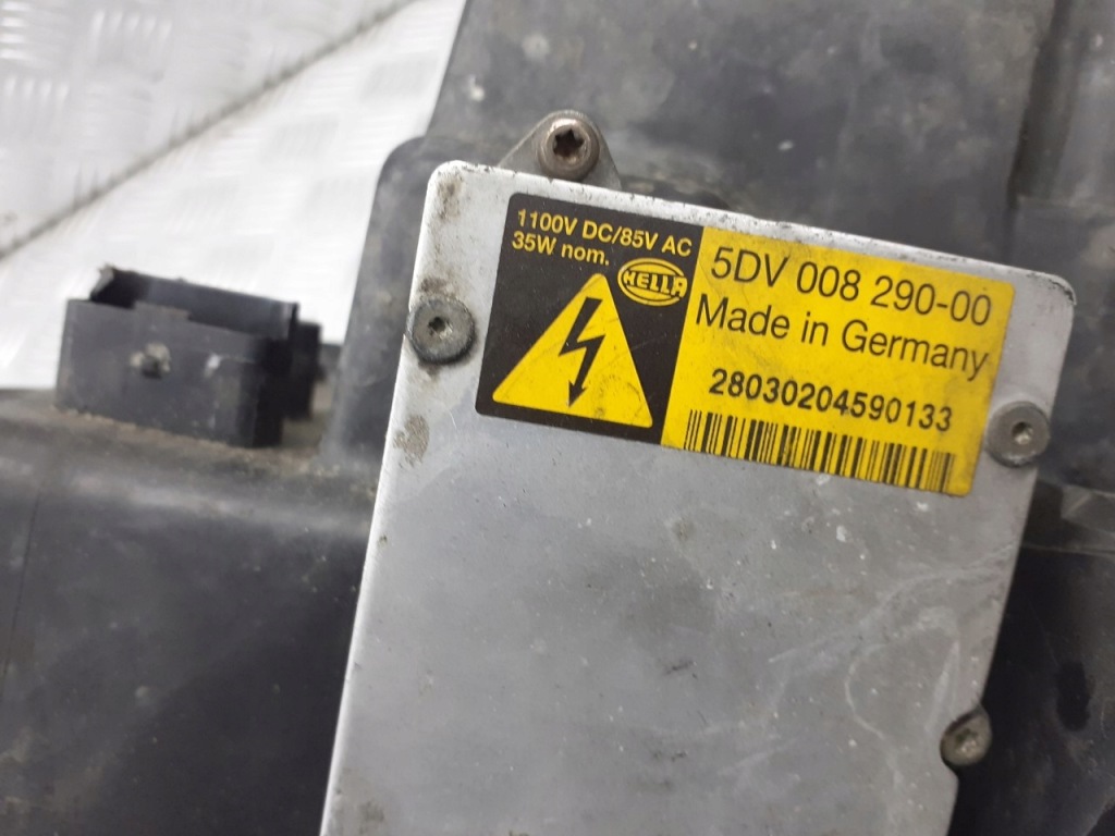 фото №2, Лампа права передня renault scenic ii 2.0 ксенон 15811400