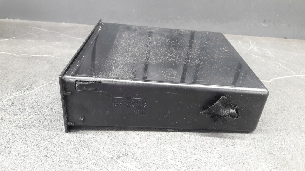 фото №1, 4e0862639 полиця бардачка audi a8 d3