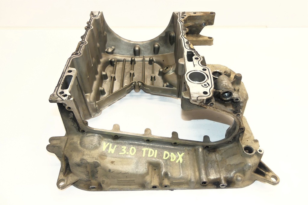 фото №1, Vw amarok 3.0 tdi ddx crt поддон масляная основание