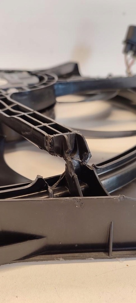 фото №5, Skoda octavia iii корпус вентилятор 5q0959455an 5q0121205ad