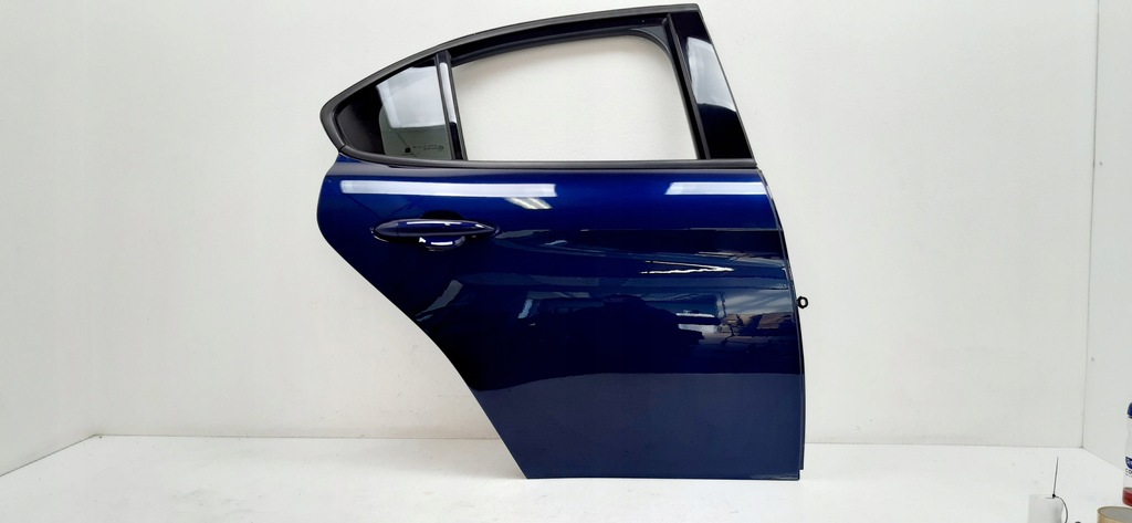 фото №1, Alfa romeo giulia дверь правое задняя 092