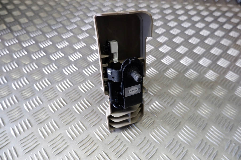 фото №10, Пряжка заднего правого сиденья honda cr-v iv rm_ 82455tonq1 2.2l дизель