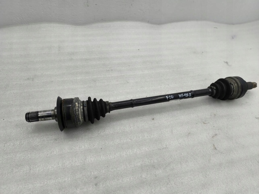 фото №1, Приводной вал правый задняя 1.6b bmw f20 f21 7628252