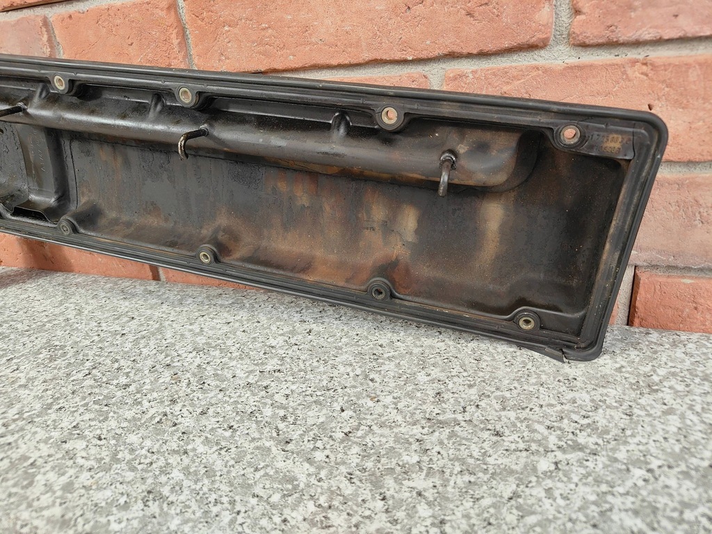 фото №8, Bmw e31 850ci e38 750i m73 кришка клапанів головки ліва 1747262 1747261
