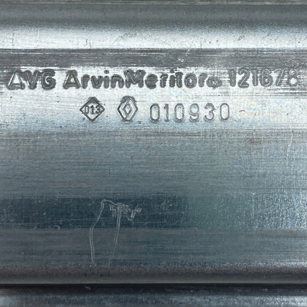 фото №15, Новий оригінальний номер підйомник скло лівий перед renault megane ii cc 8201010930