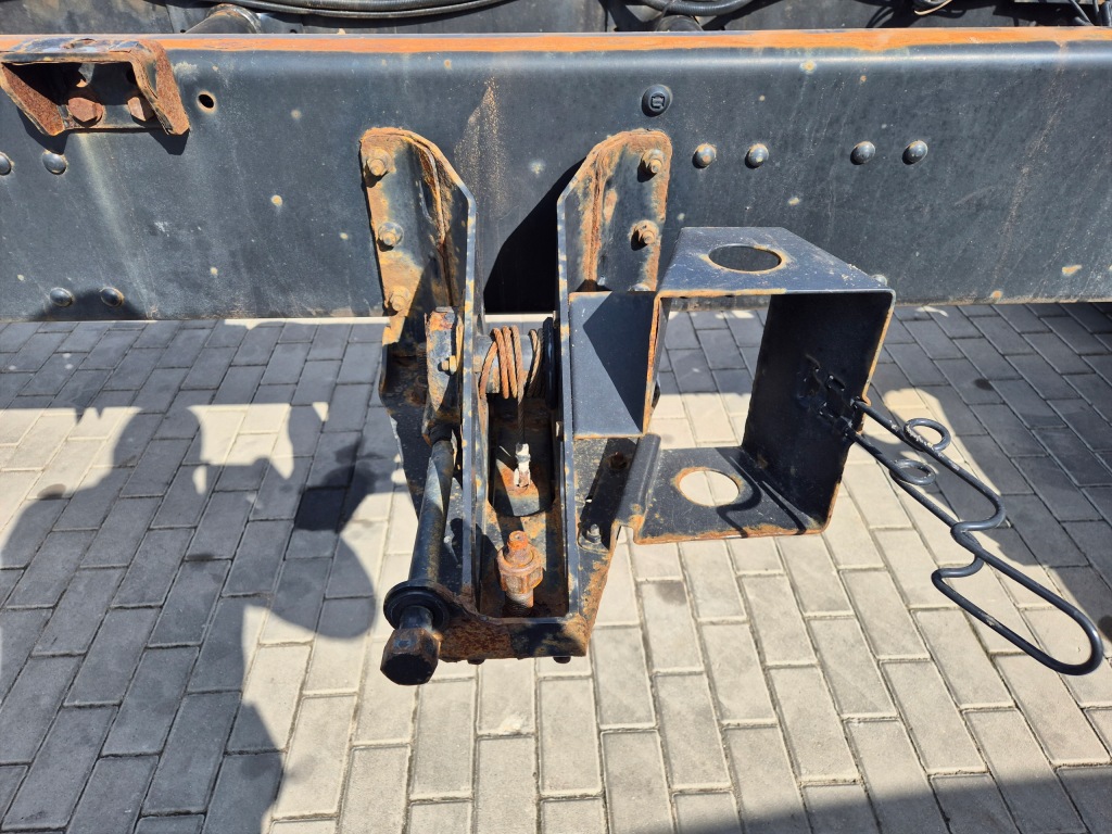 Купити Підйомник кронштейн колеса запасного man tgx tgs tgm 22,5