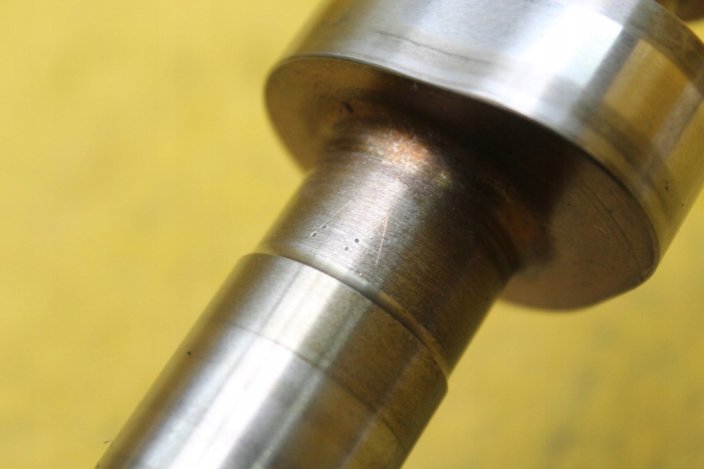 фото №11, Вал распределительного вала левый выпускной a6 s4 b6 4.2 b bbk