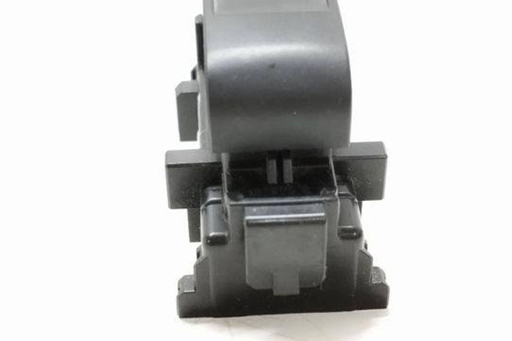 фото №7, Кнопка управление окон левых передних дверь toyota auris _e15_