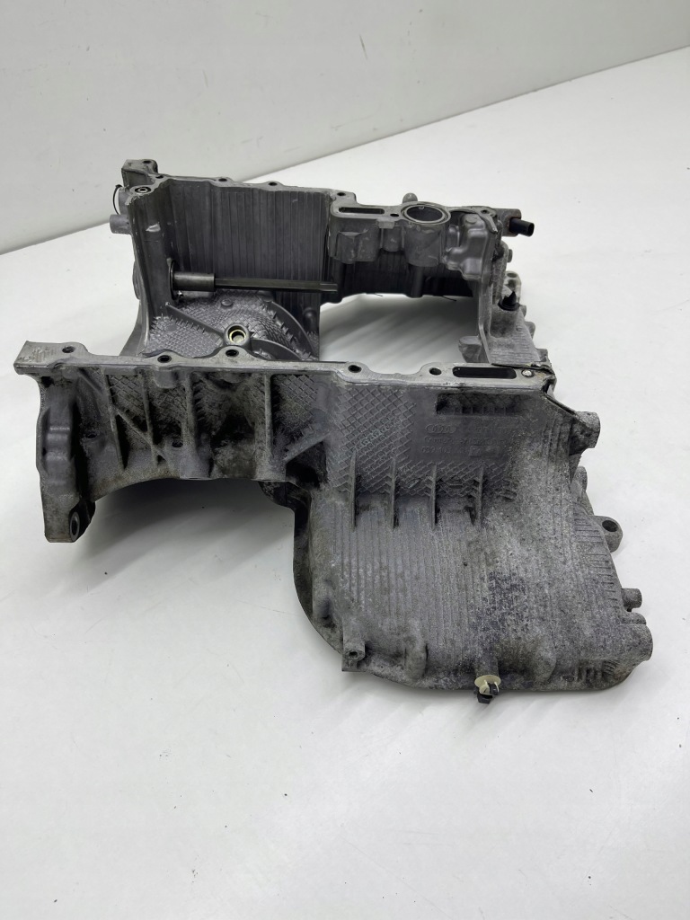 Audi a7 a6 c7 3.0 tdi cdu верхній піддон оливи масляна cała справна оригінал! в Україні