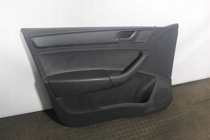 фото №1, Обшивка оббивка двері лівий перед skoda rapid ii 1.2