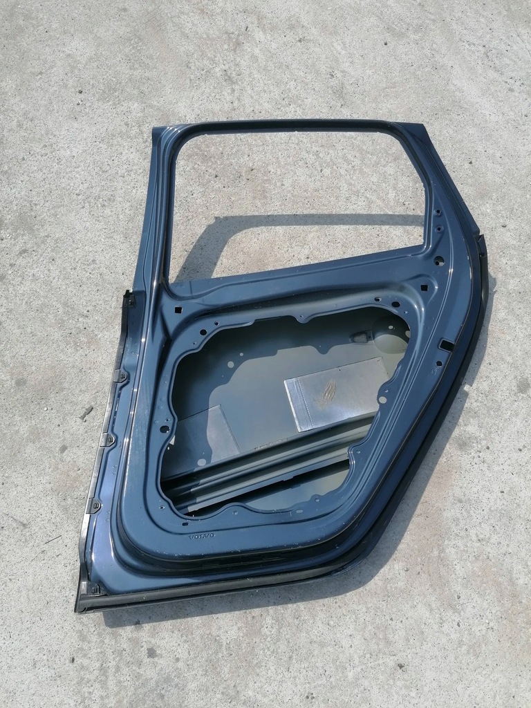 фото №9, Двері праве правий задня volvo v40 ii 12-