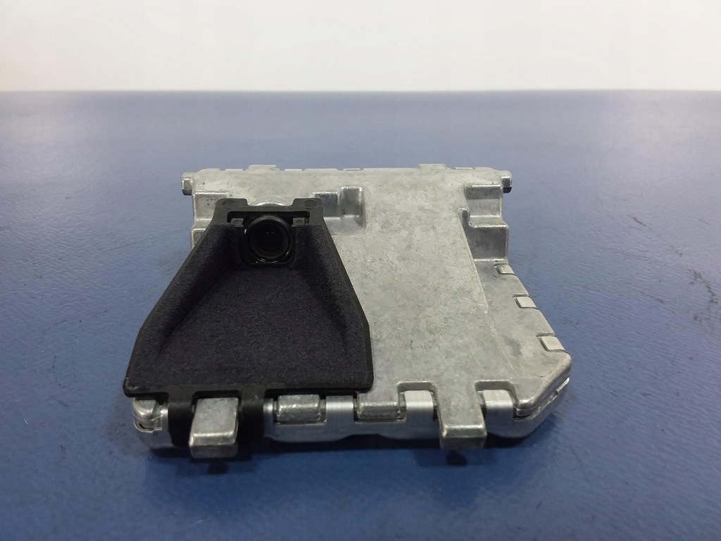 фото №1, Mercedes cls w218 камера модуль камери a0009057202