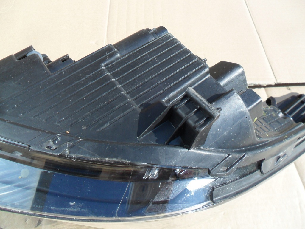 фото №9, Hyundai i20 лампа правая 92102-4p500