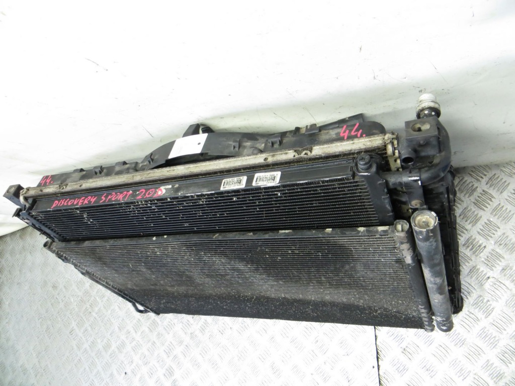 Land rover discovery sport l550 2.0 радиатор вентилятор комплект  15- с Разборки