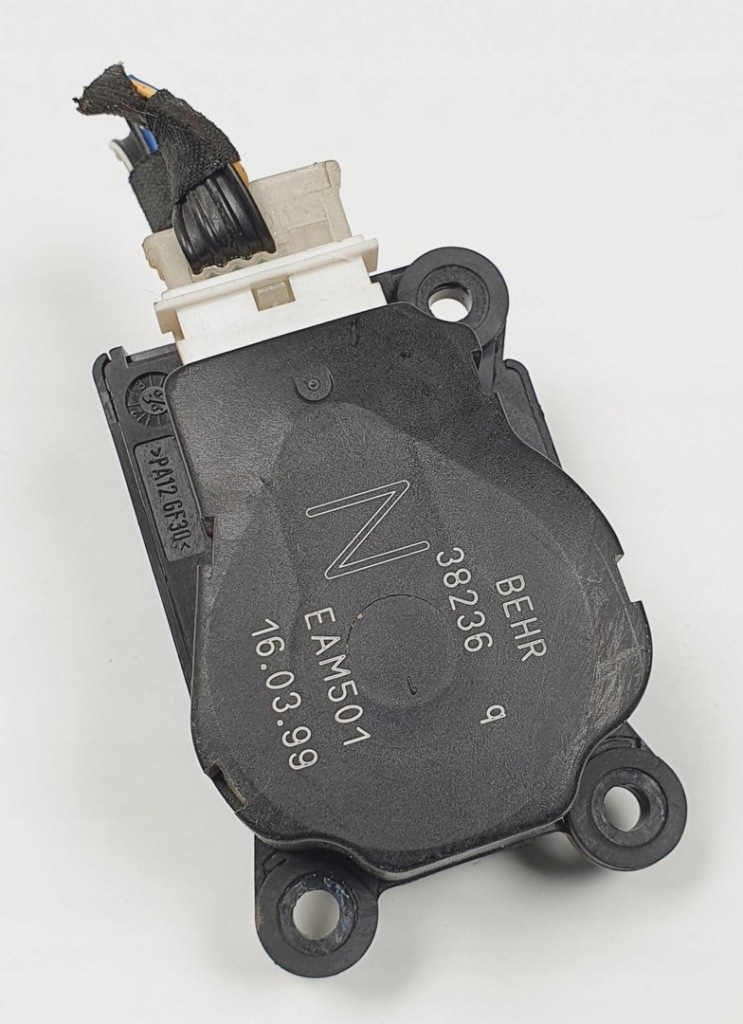 фото №1, Моторчик отопителя mercedes w220 eam501