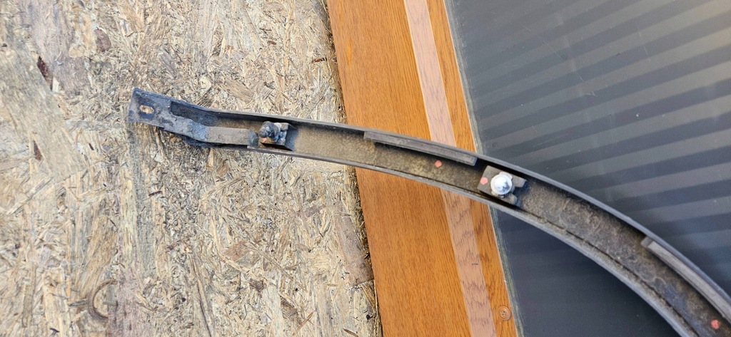 фото №7, Молдинг крыла правый задняя vw tiguan 5n оригинальный номер 5n0854820c