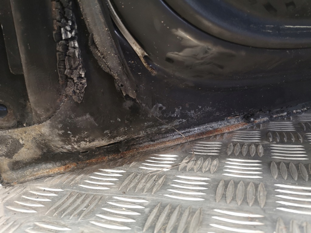 фото №12, Дверь правый перед mercedes e-klasa w213 197